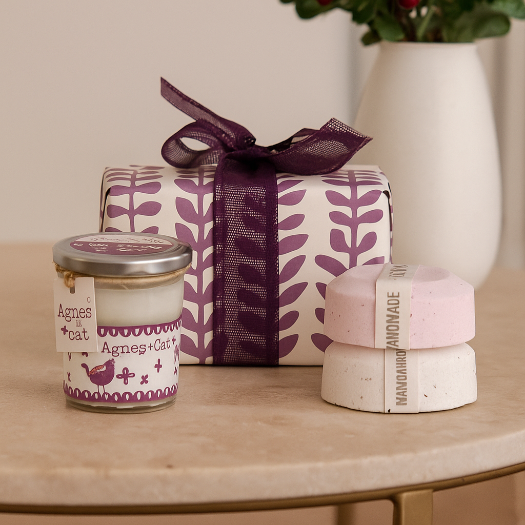 Caja Regalo con Vela “Piedra de Luna” y Bombas de Baño de Provenza & Té con Rosas